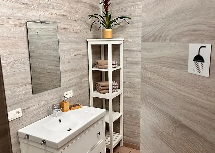 La Fresque D'heloise - 1 2 Lits Doubles Apartment *